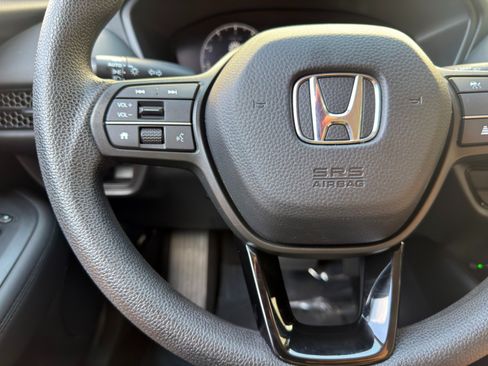 Used 2026 Honda HR-V LX image 19