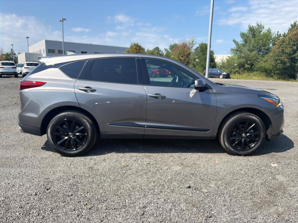 Certified 2025 Acura RDX SH-AWD image 8