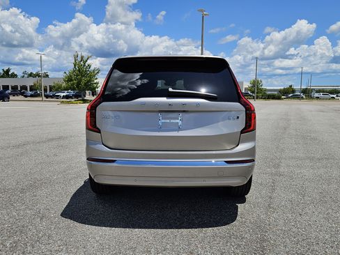 New 2026 Volvo XC90 B6 Plus image 6