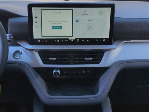 New 2026 Ford Explorer Active image 28