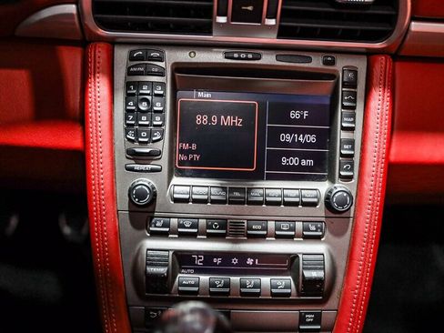 Used 2006 Porsche 911 Carrera S RWD image 18