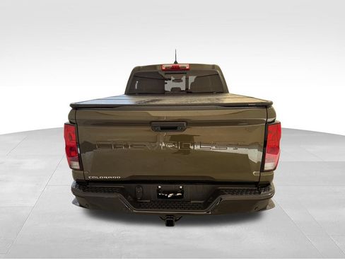 Used 2024 Chevrolet Colorado Trail Boss AWD/4WD image 11