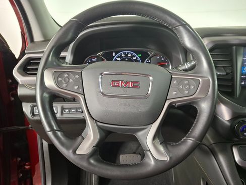 Used 2022 GMC Acadia AT4 w/ Technology Package image 12