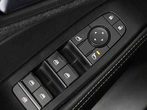 Certified 2022 Nissan Rogue SV image 20