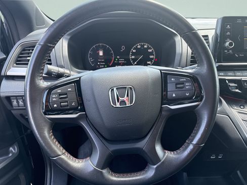Used 2025 Honda Odyssey Sport-L image 13