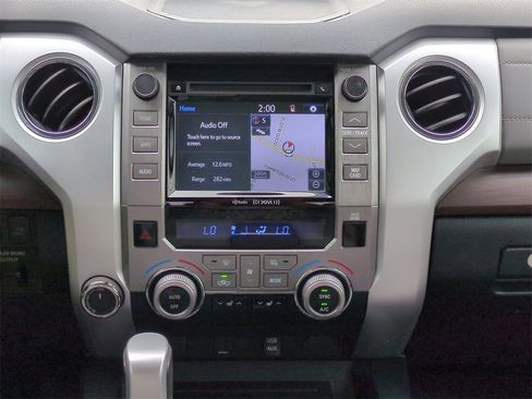 Used 2018 Toyota Tundra Limited image 18