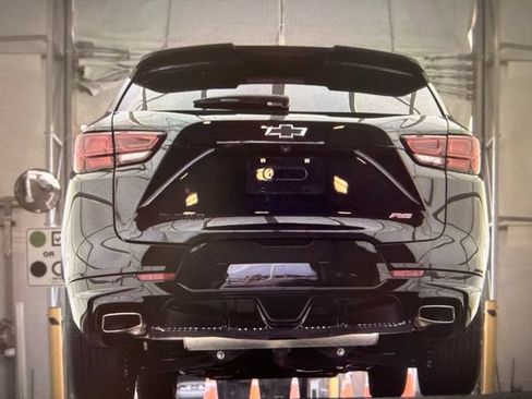 Used 2025 Chevrolet Blazer RS FWD image 18