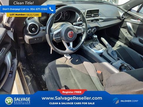 Used 2018 FIAT 124 Spider Classica RWD image 11