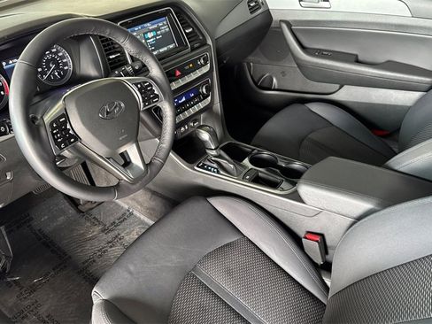 Used 2019 Hyundai Sonata SEL w/ Cargo Package image 12
