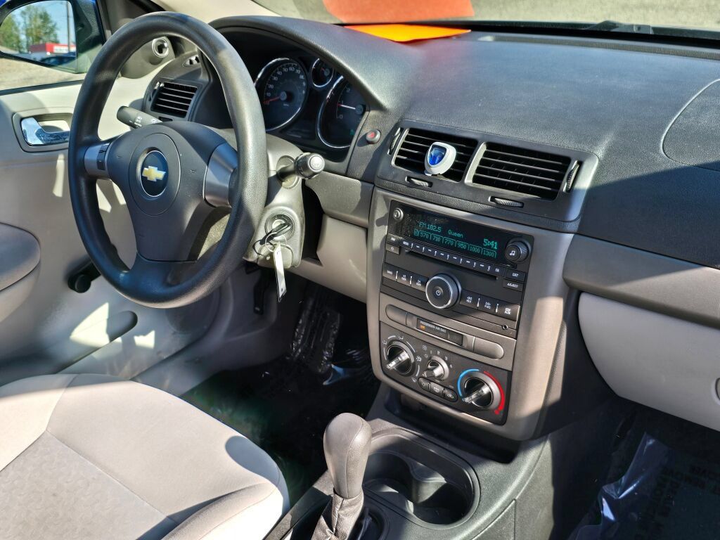 Used 2009 Chevrolet Cobalt LS FWD image 10