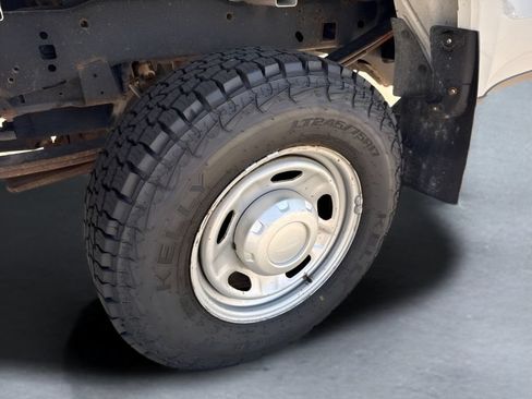 Used 2017 Ford F250 XL AWD/4WD image 23
