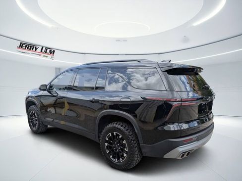 Used 2024 Chevrolet Traverse Z71 AWD/4WD image 5
