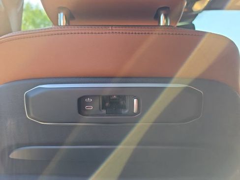 Used 2026 BMW X5 M60i AWD/4WD image 29