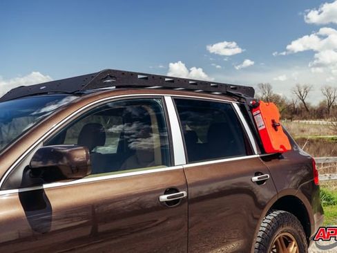 Used 2009 Porsche Cayenne image 28