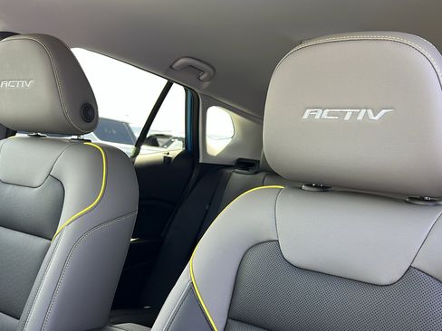 New 2025 Chevrolet Trax ACTIV w/ Driver Confidence Package image 18