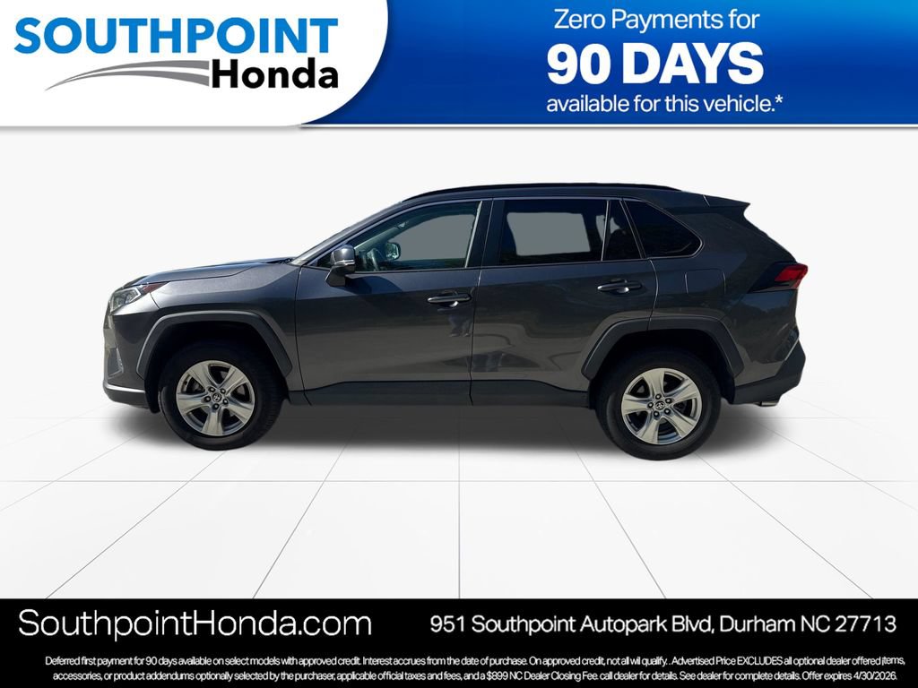 Used 2021 Toyota RAV4 XLE w/ XLE Grade Weather Package AWD/4WD image 4