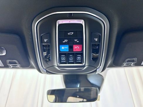 New 2026 Jeep Grand Cherokee Limited AWD/4WD image 19
