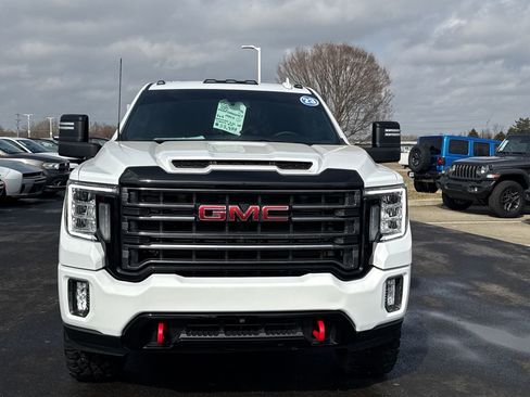 Used 2023 GMC Sierra 3500 AT4 image 8