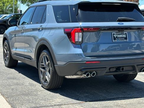 New 2026 Ford Explorer ST w/ Sun And Sound Package AWD/4WD image 5