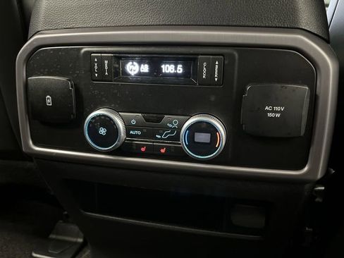 Used 2021 Ford Expedition Platinum image 35