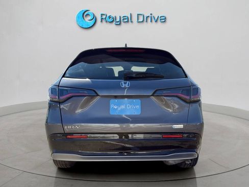 Used 2026 Honda HR-V EX-L image 4