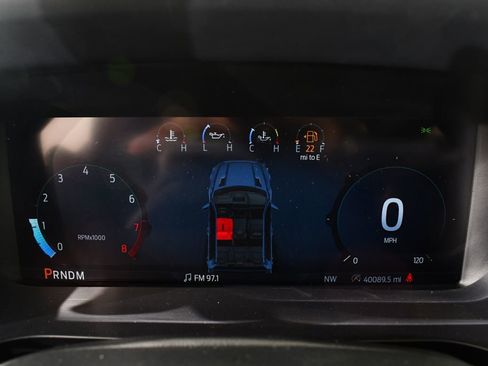 Used 2024 Ford F150 XLT w/ Tow/Haul Package image 25