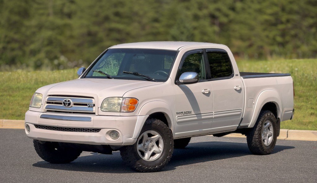 Used 2004 Toyota Tundra SR5 w/ TRD Off-Road Pkg AWD/4WD image 6