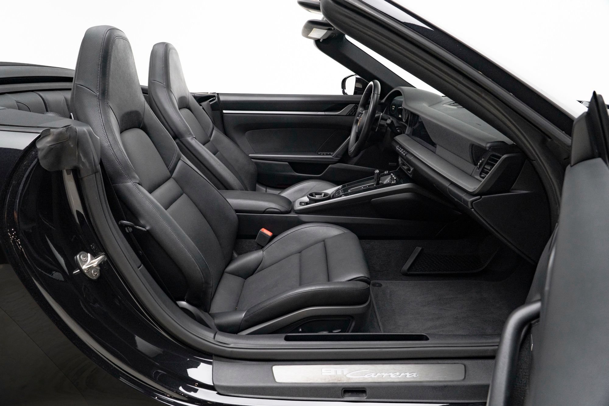 Used 2021 Porsche 911 Carrera image 35