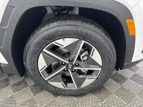 New 2026 Hyundai Tucson SEL image 13