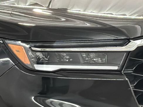 Used 2025 Honda Pilot Touring image 31