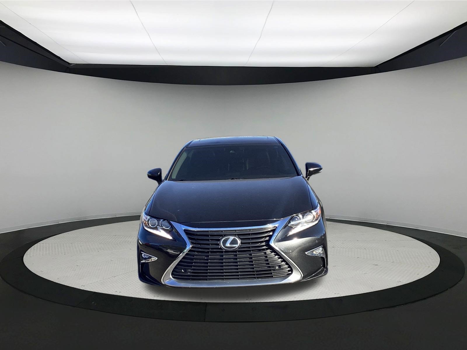 Used 2017 Lexus ES 350 FWD image 3