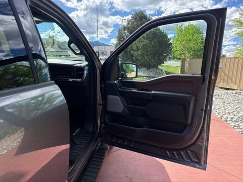 Used 2022 Ford F150 Lariat AWD/4WD image 30