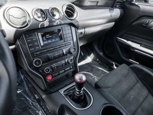 Used 2016 Ford Mustang Shelby GT350 RWD image 27