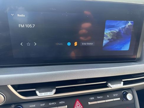 Used 2024 Hyundai Sonata SEL image 18