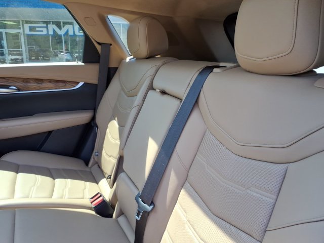 Used 2023 Cadillac XT5 Sportv w/ Platinum Package AWD/4WD image 11