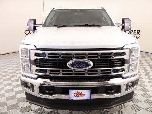 Used 2024 Ford F250 XLT w/ FX4 Off-Road Package image 8