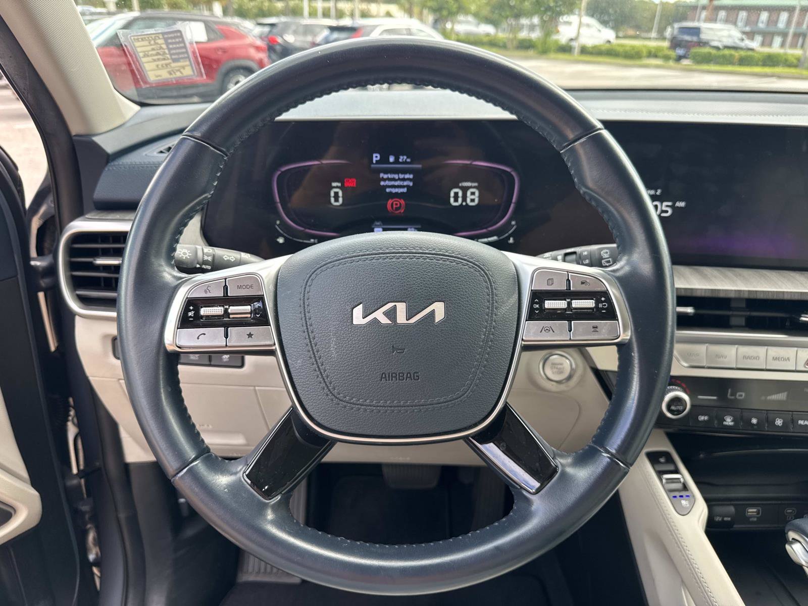 Used 2023 Kia Telluride EX FWD image 27