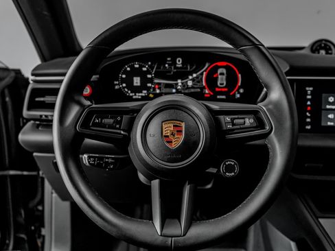 Certified 2024 Porsche Macan 4 Electric image 16