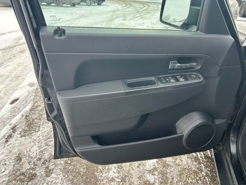 Used 2012 Jeep Liberty Sport w/ Popular Equipment Group image 10