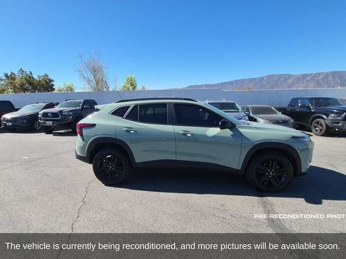Used 2024 Chevrolet Trax ACTIV FWD image 4