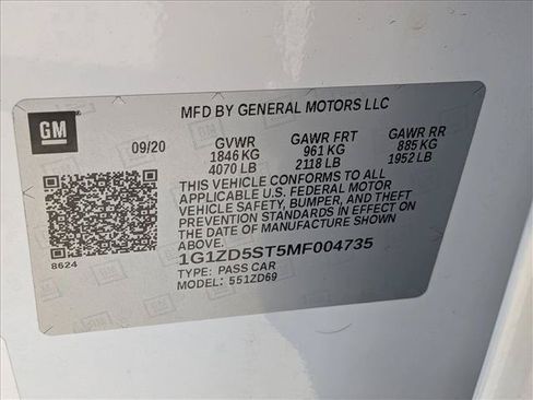 Used 2021 Chevrolet Malibu LT FWD image 24