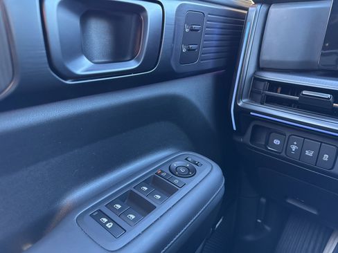 Used 2025 Hyundai Santa Fe Calligraphy image 27