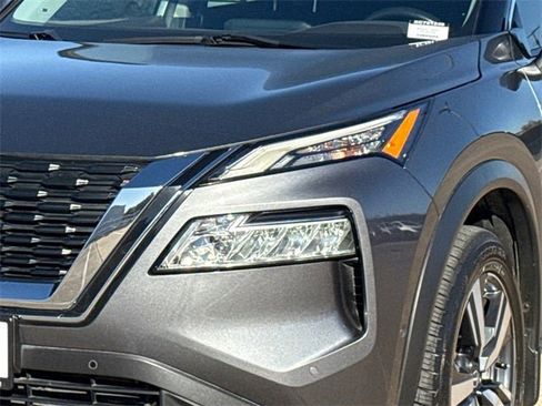 Certified 2023 Nissan Rogue SL w/ SL Premium Package image 5