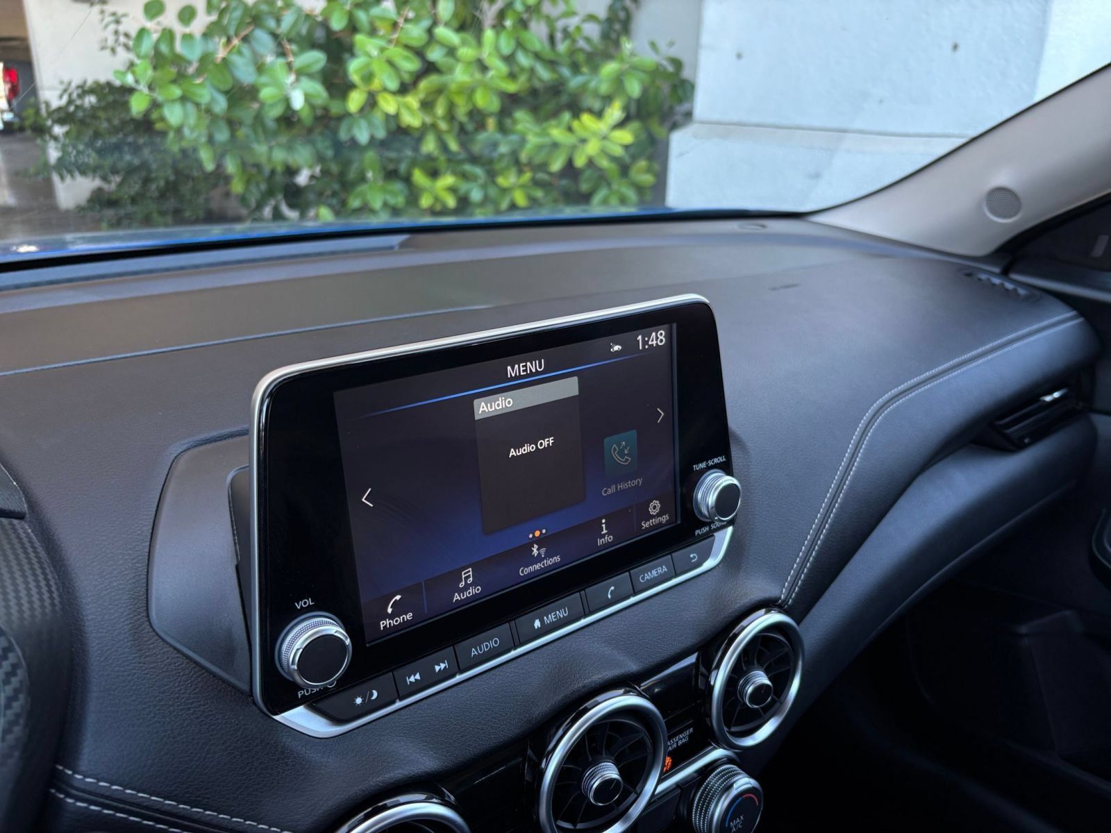 Used 2025 Nissan Sentra SV FWD image 19