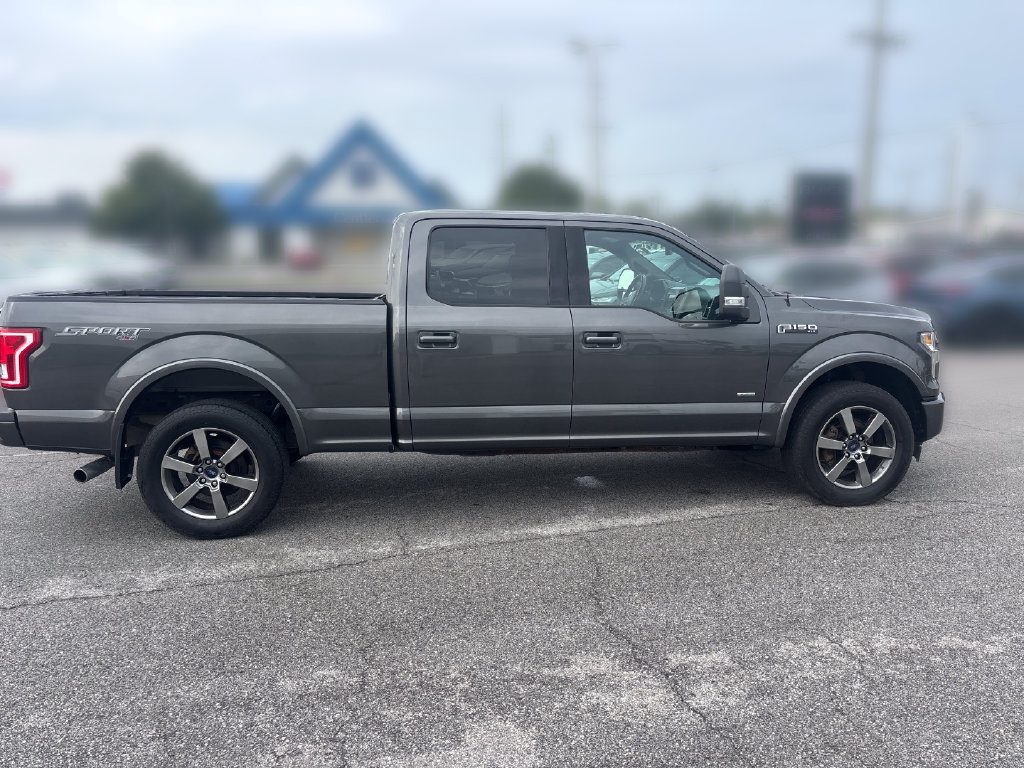 Used 2017 Ford F150 XLT w/ Equipment Group 302A Luxury AWD/4WD image 8