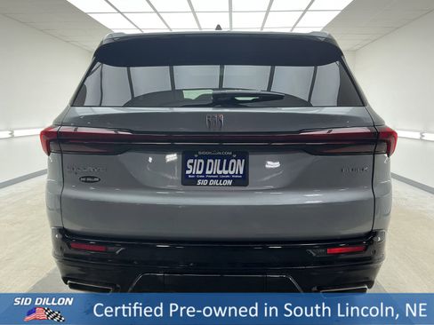 Used 2025 Buick Enclave Sport Touring w/ Power Package image 5