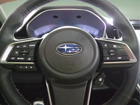 Used 2025 Subaru Outback Limited image 19