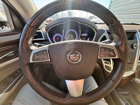 Used 2012 Cadillac SRX Luxury image 9