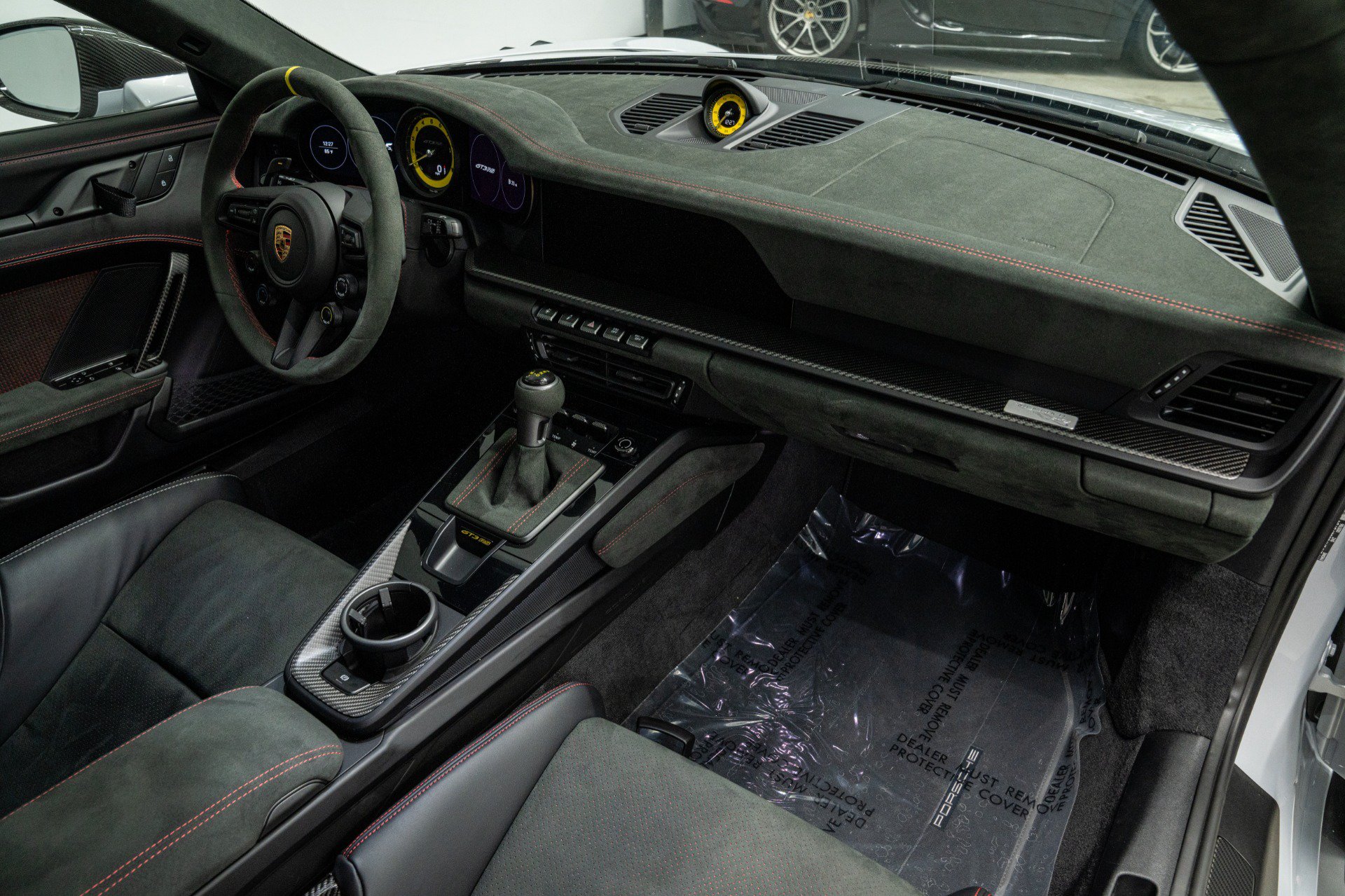 Used 2025 Porsche 911 GT3 RS RWD image 13