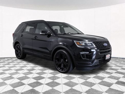 Used 2019 Ford Explorer Sport w/ Equipment Group 401A AWD/4WD image 23